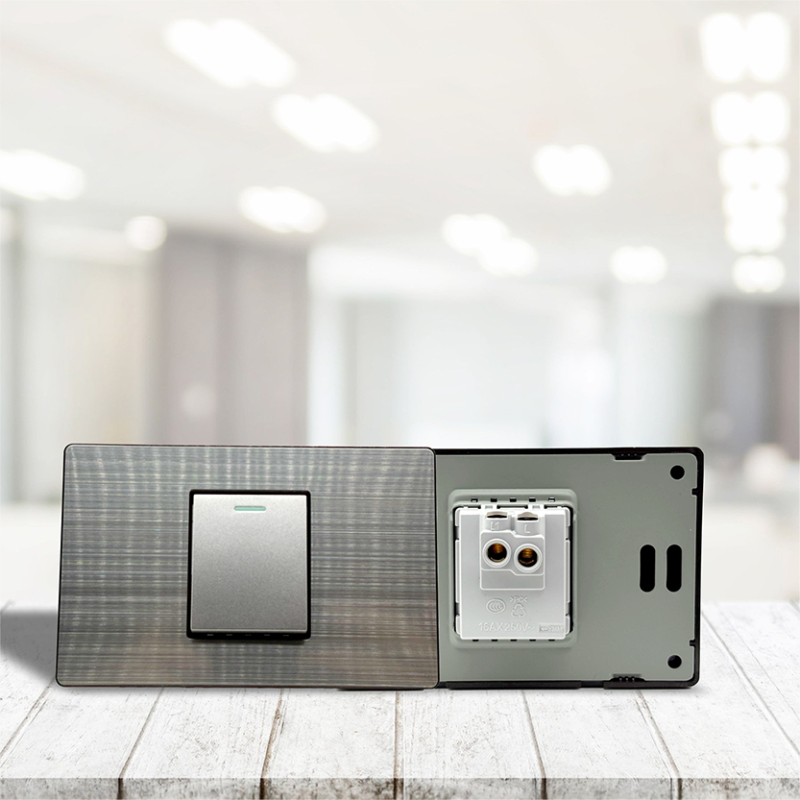 SKU : D612 INTERRUPTOR SIMPLE GRIS